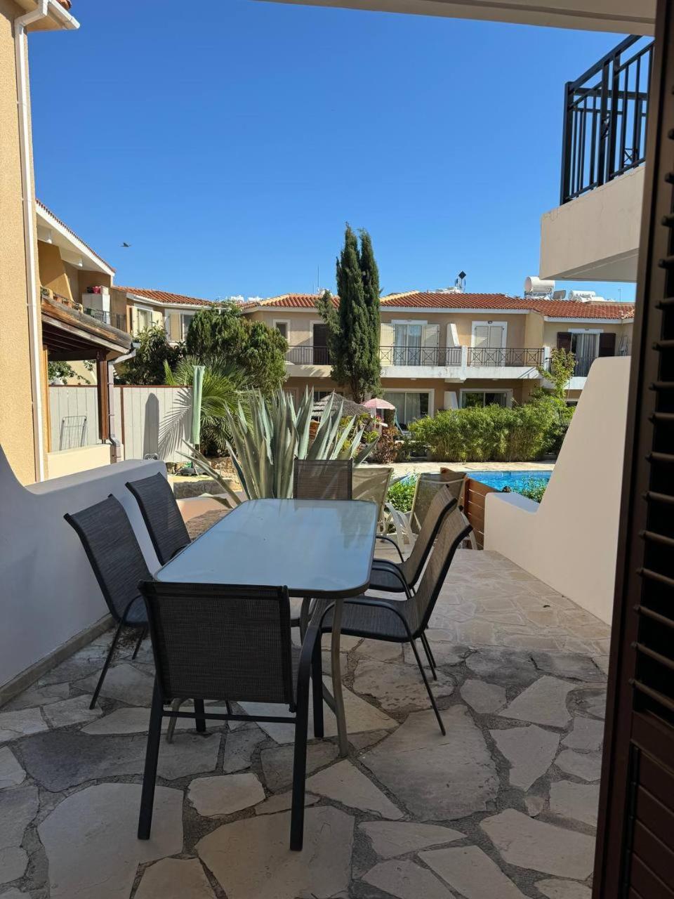 Eden Gardens Villa Paphos Ngoại thất bức ảnh