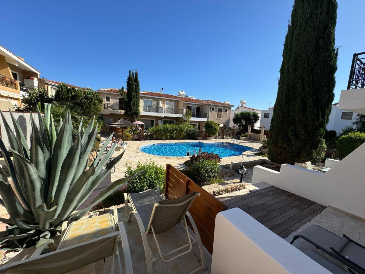Eden Gardens Villa Paphos Ngoại thất bức ảnh