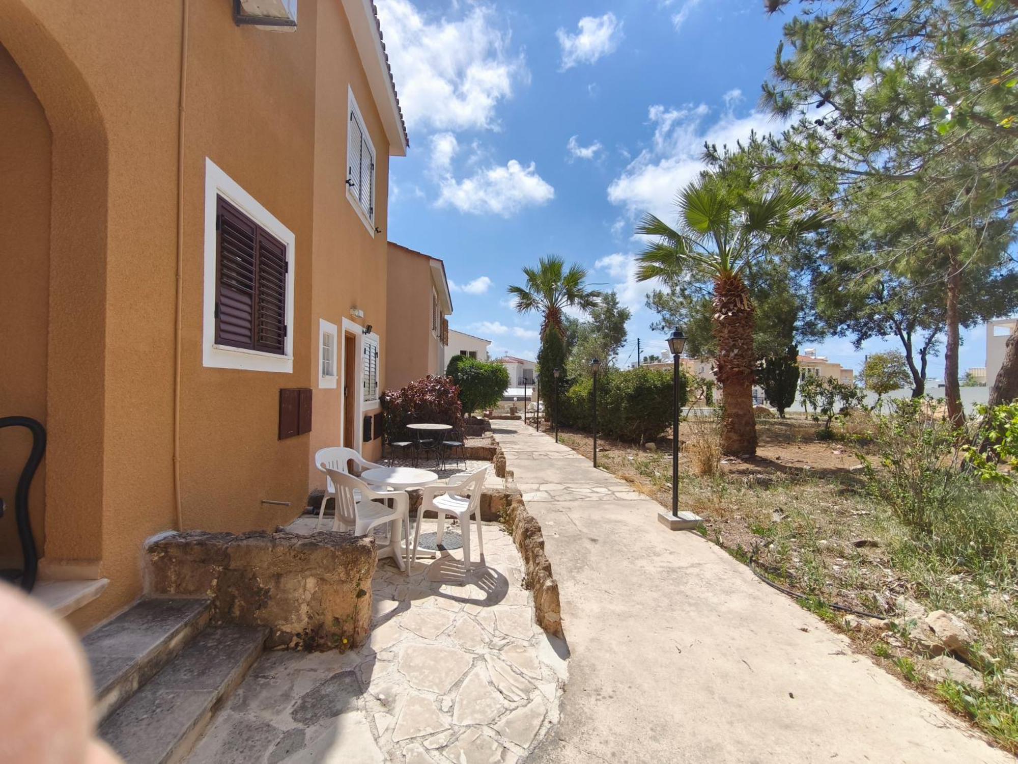 Eden Gardens Villa Paphos Ngoại thất bức ảnh